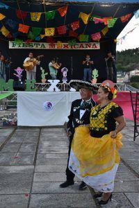 Avion Ourense Galicia emigrantes gallegos mexicanos fiesta mexicana 10 Panibericana