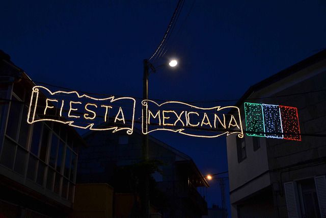 Avion Ourense Galicia emigrantes gallegos mexicanos fiesta mexicana 3 Panibericana