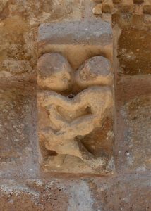 Erotismo, erotico, medievo sexualidad, medieval, canecillo, capitel, arte erotico, España, Romanico, iglesias medievales, sexo, escuturas eroticas, arquitectura Panibericana 3