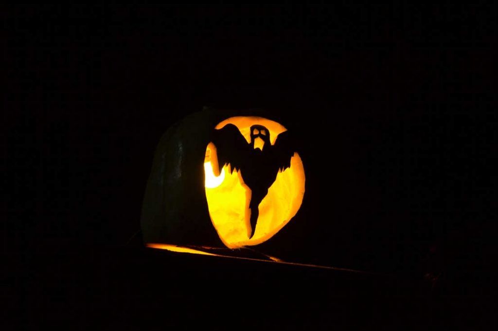 Trasmoz, el pueblo de las brujas, halloween, brujas, cementerios, fiestas tradicionales, calabaza, luz de las ánimas, Castillo Trasmoz, Moncayo, Zaragoza, Aragón, Panibericana v10