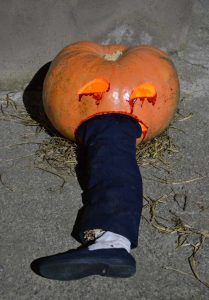 Trasmoz, el pueblo de las brujas, halloween, brujas, cementerios, fiestas tradicionales, calabaza, luz de las ánimas, Castillo Trasmoz, Moncayo, Zaragoza, Aragón, Panibericana v11