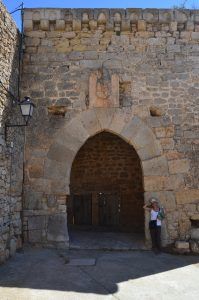 Rello-Soria-pueblo-medieval-castillo-muralla-villa-turismo-rural-Castilla Leon -España-Panibericana.com 7