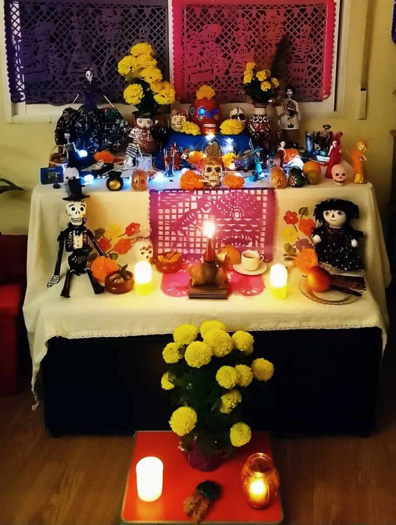 Ofrenda, altar, ruta, día de muertos mexicano en Madrid 2024. Panibericana