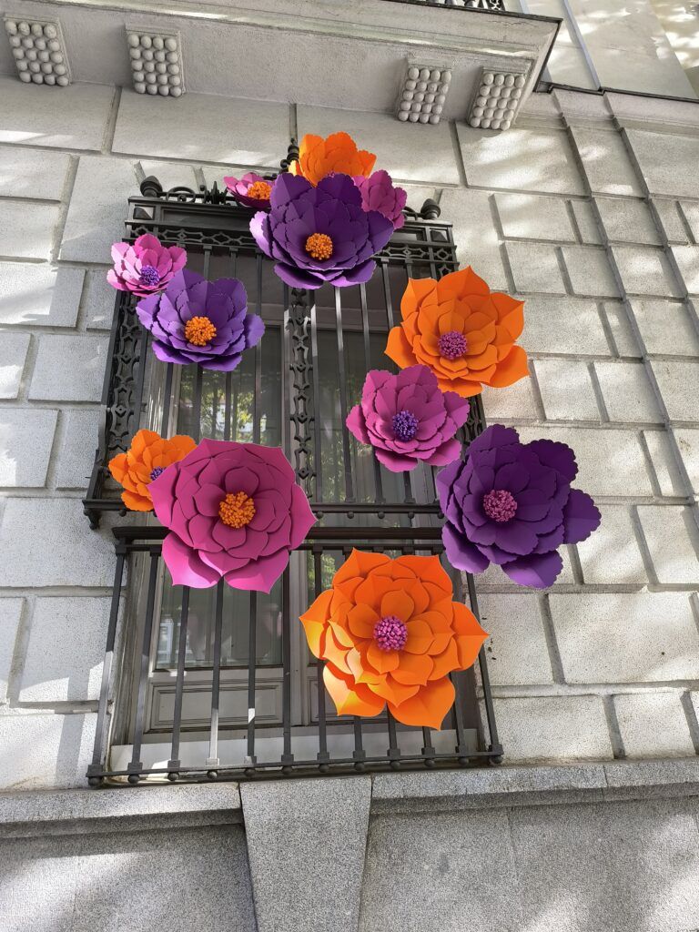 Día- de- muertos-en-Madrid-Casa-de-México-calaveras-Halloween-cenpasúchil-artesanía-Panibericana 4